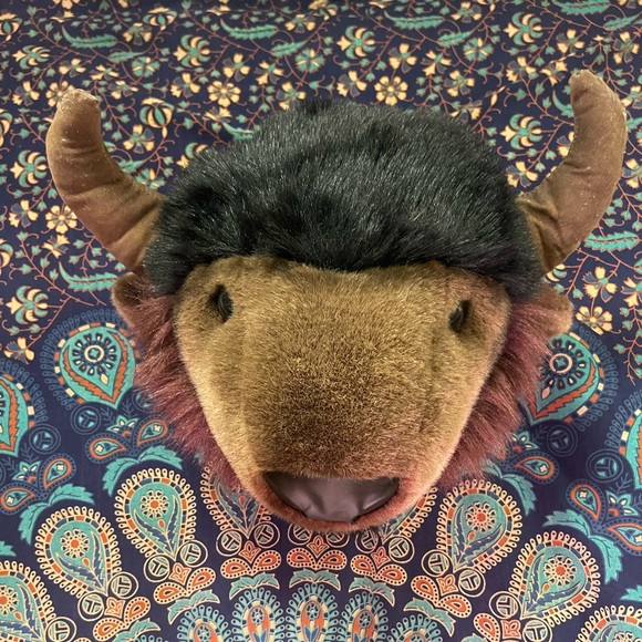 Stuffed Bison Wall Hanging - Picture 1 of 5
